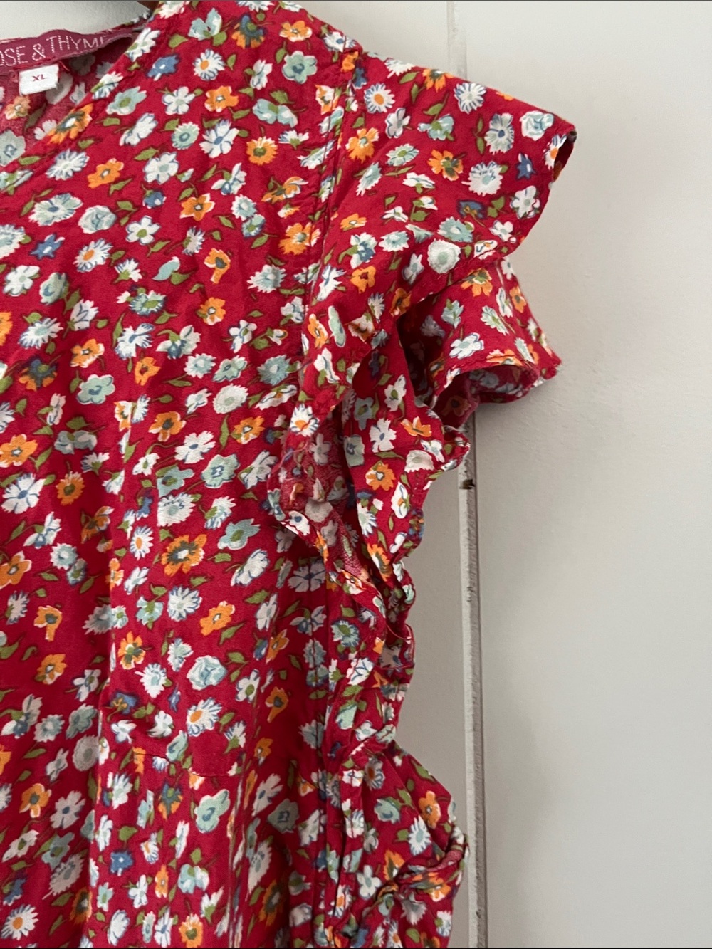 Red Floral Ruffle Sleeve Women’s Top - Picture 3 of 9